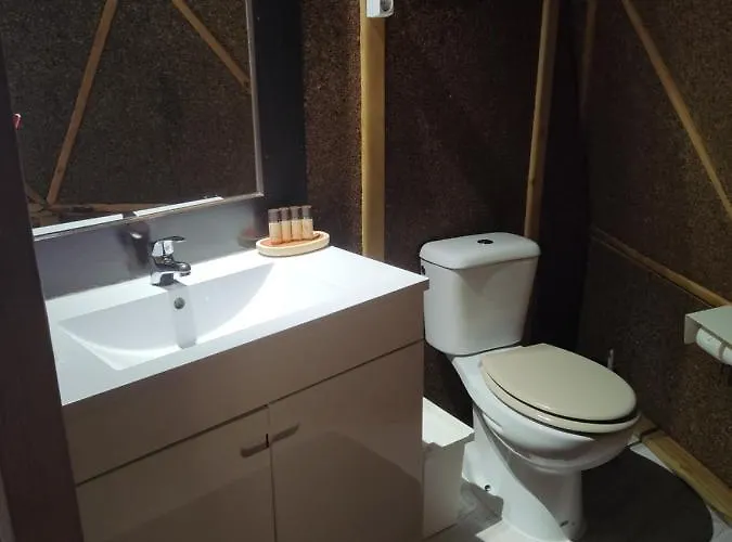 Hotel Vale Do Rossim Eco *