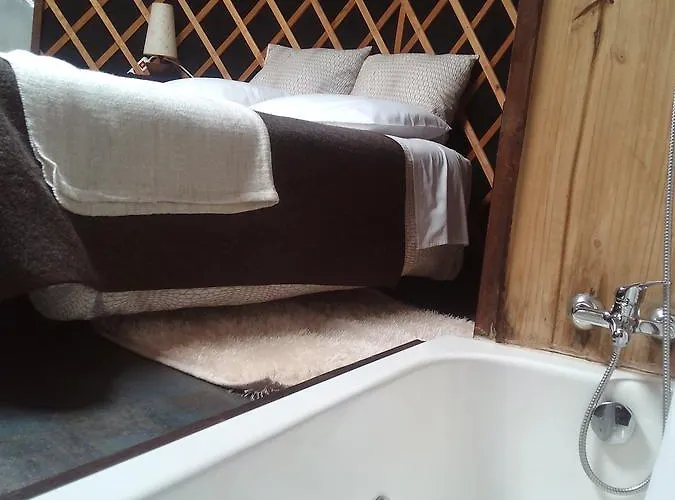 Vale Do Rossim Eco Hotel *